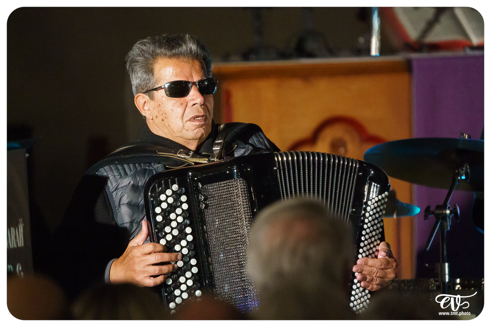 MAGALIE SARAH LÖFFLER AND THE BRASS 'N GROOVE BAND